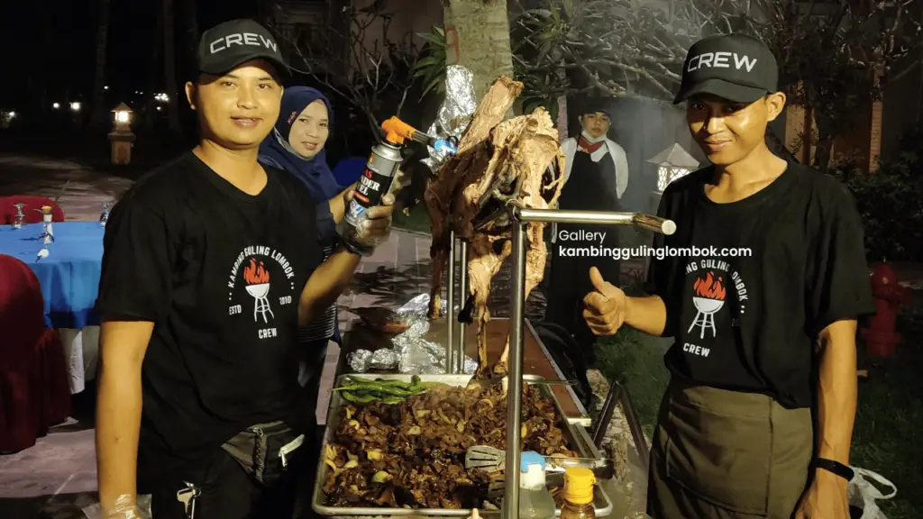 kambing guling lombok 2